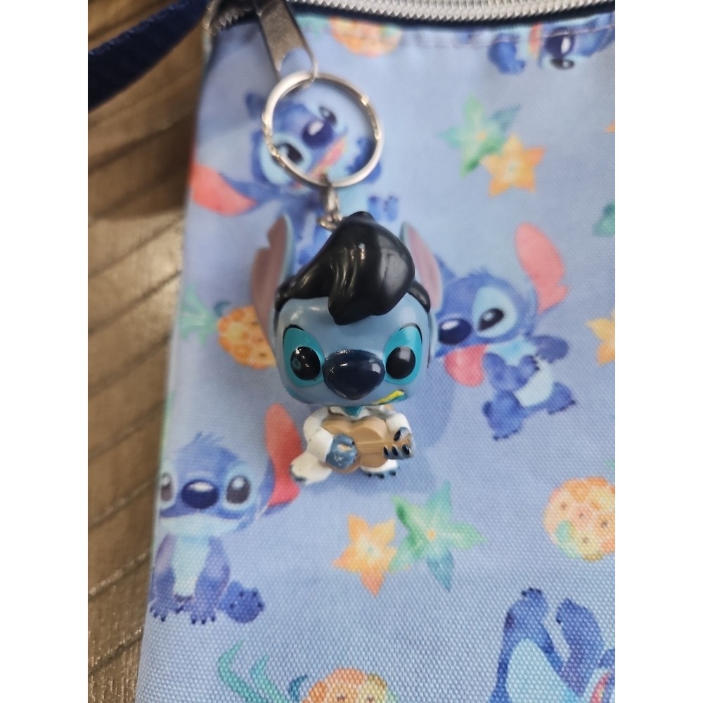 Disney Loungefly Bag Lilo & Stitch Blue Floral Crossbody Passport Zip Charm - Picture 3 of 11